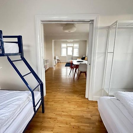 Beautiful 2 Bedroom Apartment Downtown เรคยาวิก ภายนอก รูปภาพ